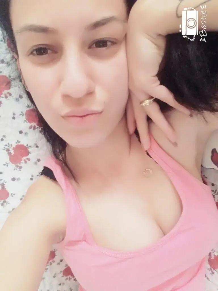 Universiteli-Duygu-ifsa-videolu-10