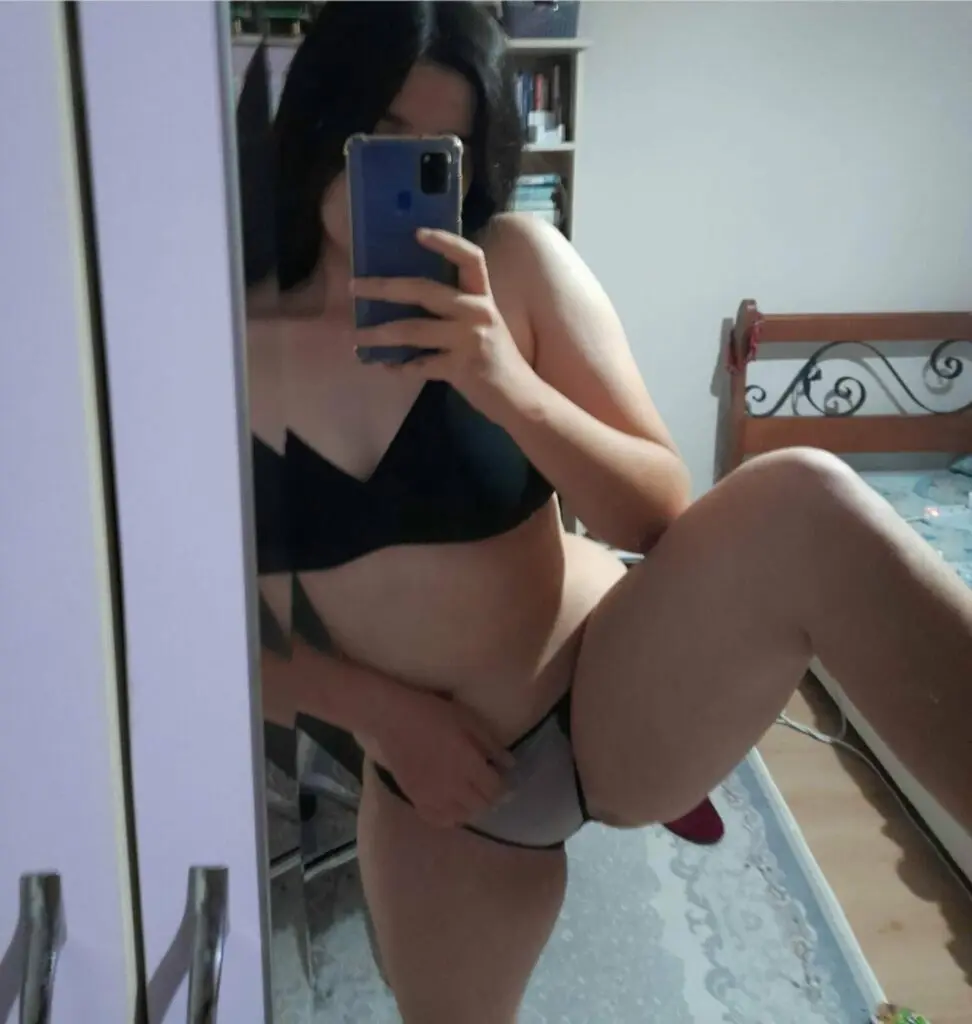 Turk-ifsa-Nude-Selma-11