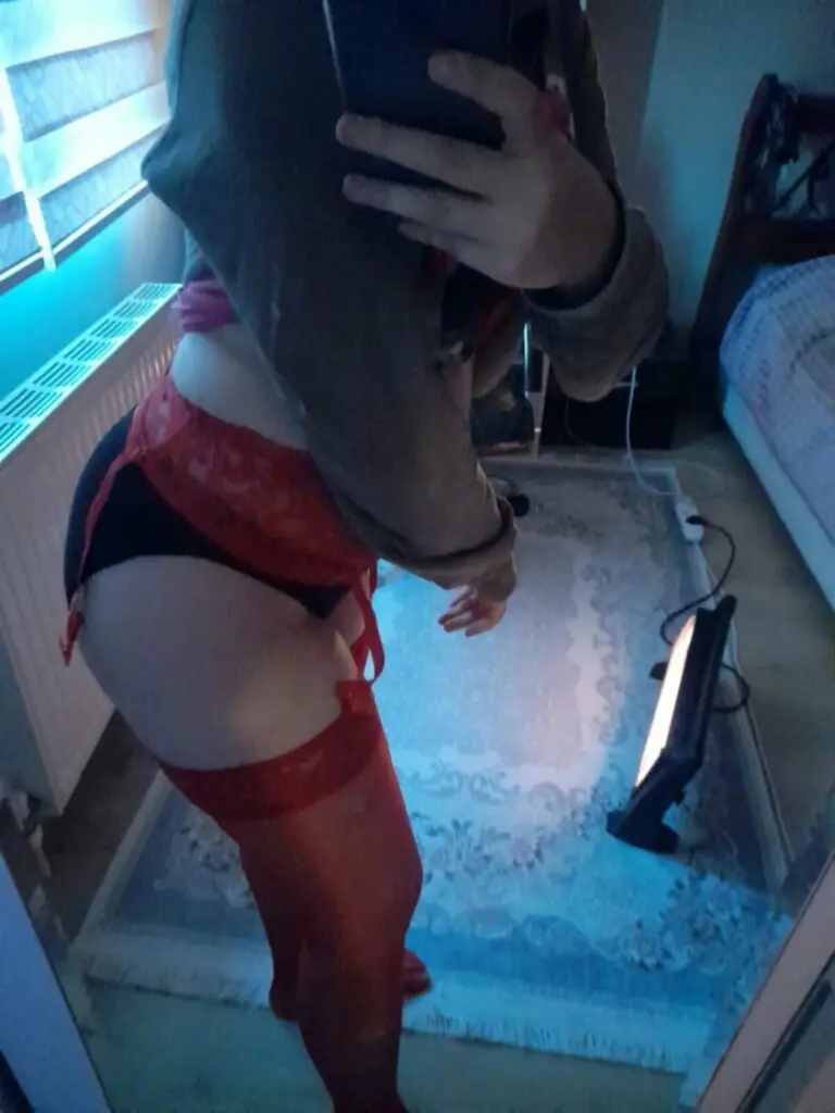 Turk-ifsa-Nude-Selma-14