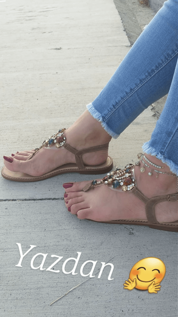 Dilan Dere ifşa ayak fetiş (1)