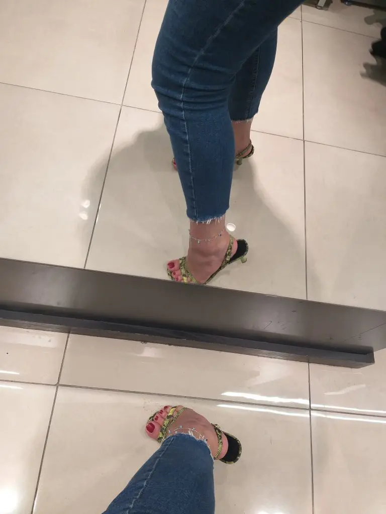 Dilan Dere ifşa ayak fetiş (18)