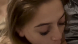 Uykuda Porno Meribabe zorla uyandırılıp sikildi