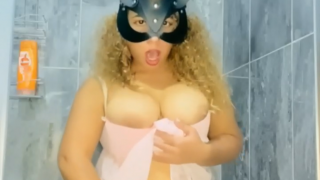 Bal Kaymak ifşa Duşta amına kocaman dildo soktu