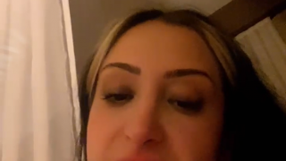 Pabirli ifşa Canlı yayında dayanamadı ufaktan ağzına aldı