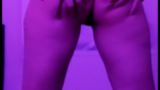 Sweetmoans ifşa Bornozunu açıp gösterdi