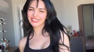 Ece Ronay ifşa Seksi hatunun videolarını seyret