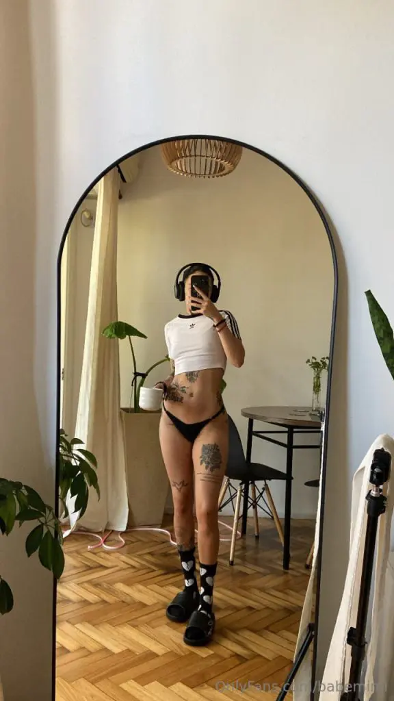 Ceyda Baddie ifşa Resimli videolu nude arşivi (43)