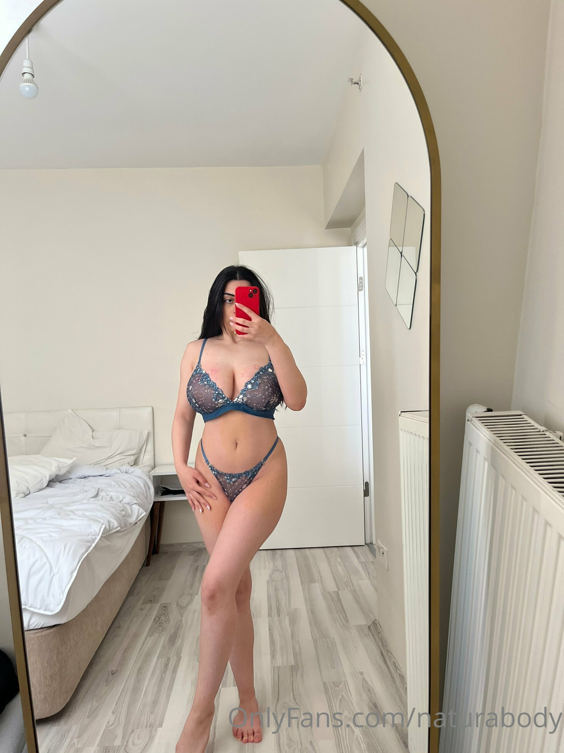 OnlyFans Merve Damla ifşa NaturaBody videolu Nude ifşa Türk  