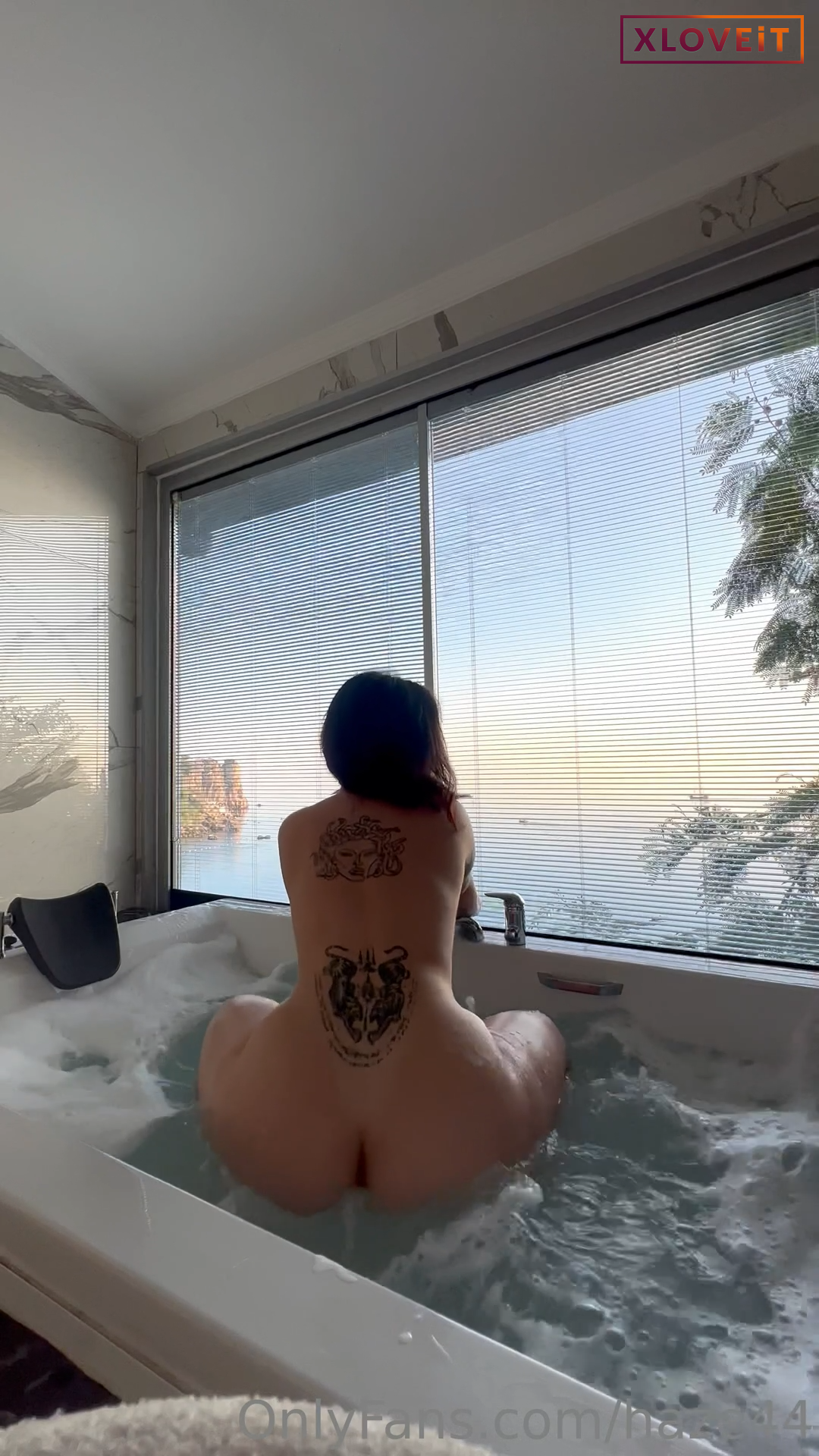 Haze44 ifşa Benindica 8 farklı nude videosu