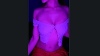 Tango Güneş porno xLoveit 