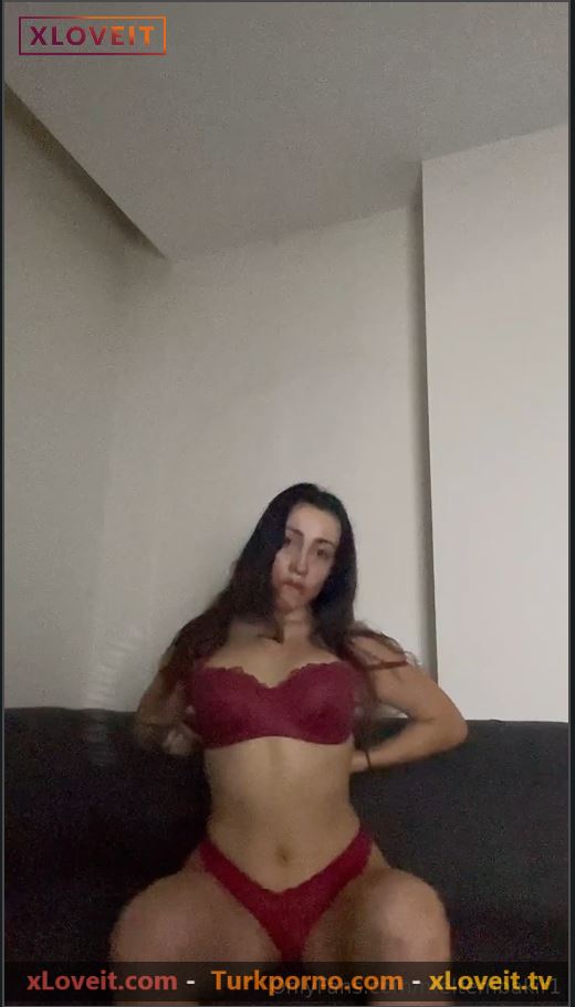 Meltem Bakır ifşa Onlyfans nude video xLoveit 