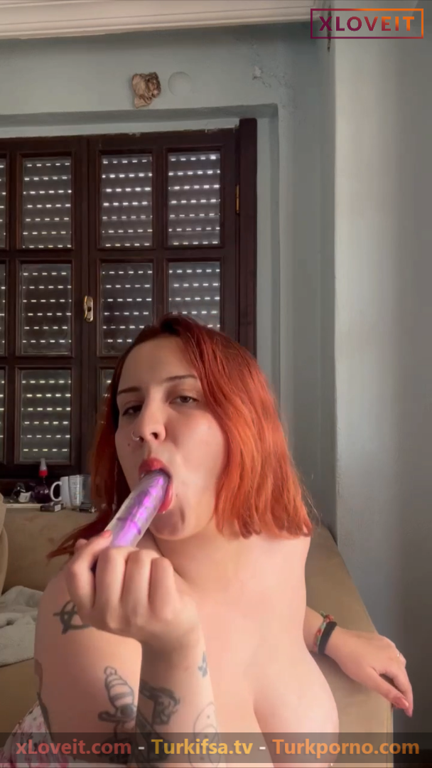 Egempromil ifşa Şişman Türk koltukta dildosuyla aşk yaşadı