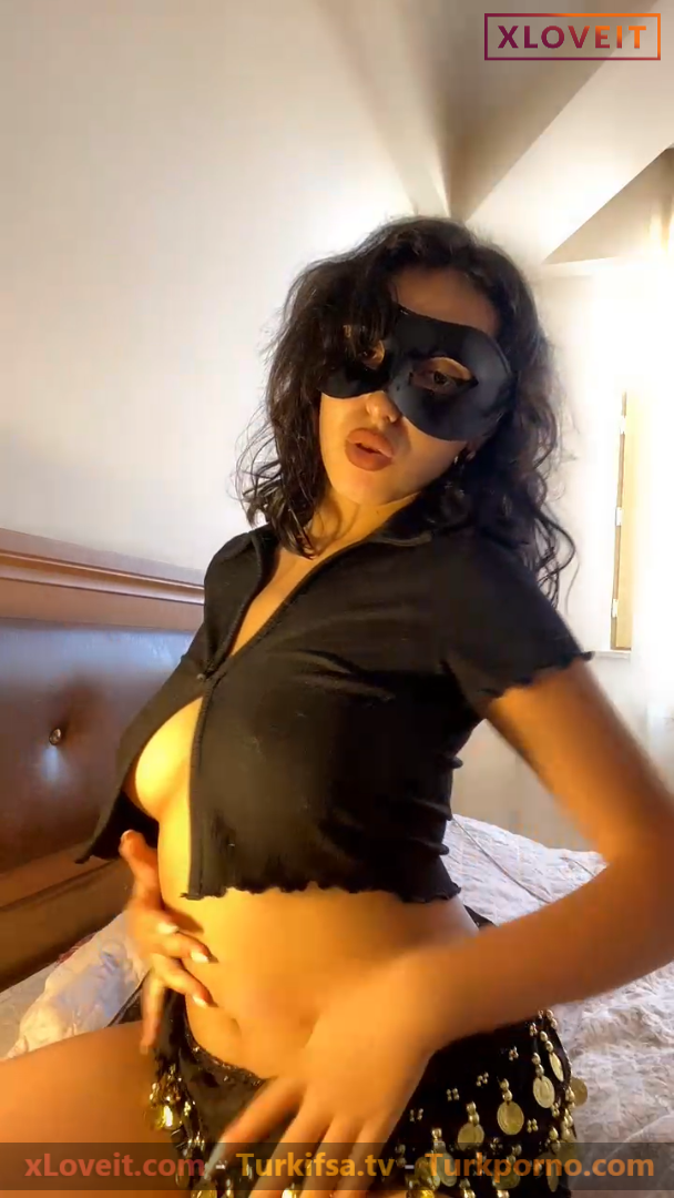 Esmer ifşa Tango Goat isimli sexy hatun yayında