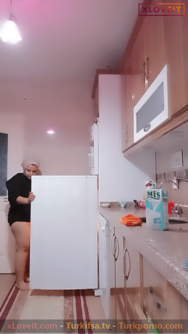 Türbanlı Melek ifşa Balıketli minyon karıdan acaip acaip hareketler