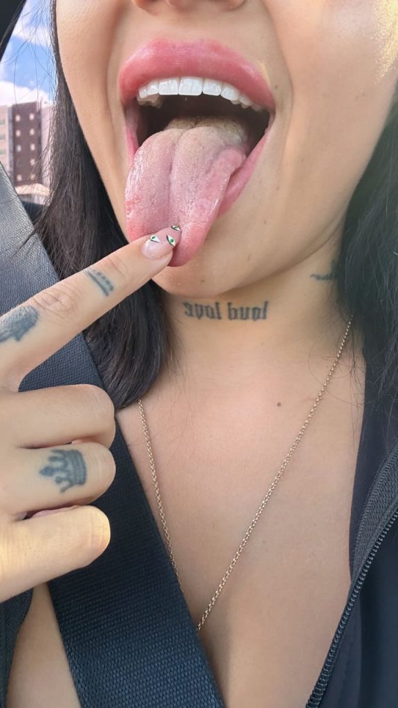 Alvina Su ifşa nude Abonelik videolar (13)