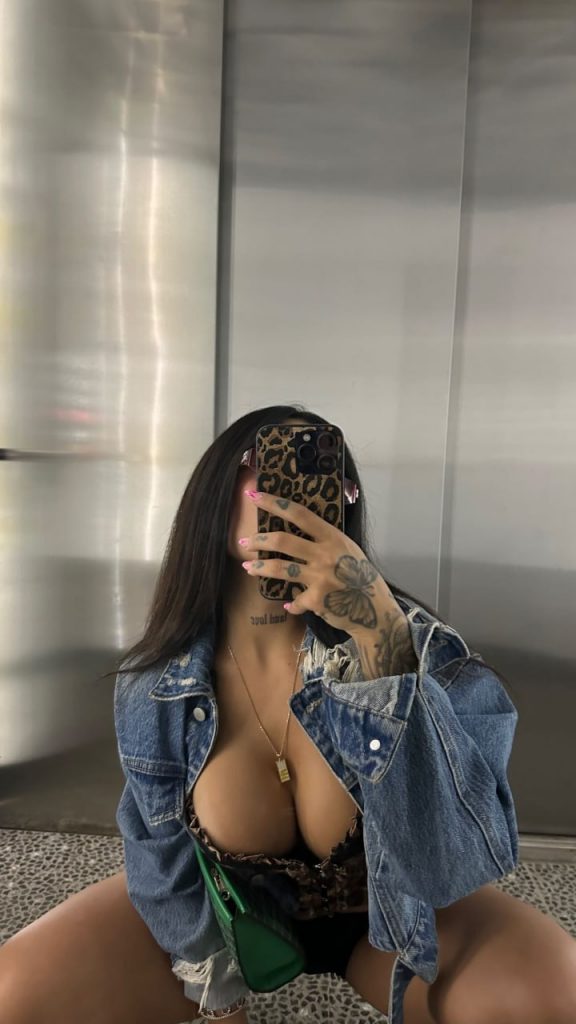 Alvina Su ifşa nude Abonelik videolar (2)