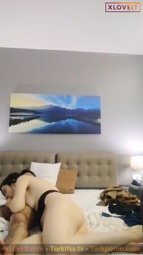 Sarhoş Porno Rapunzel istemeye istemeye sakso çekip sikildi