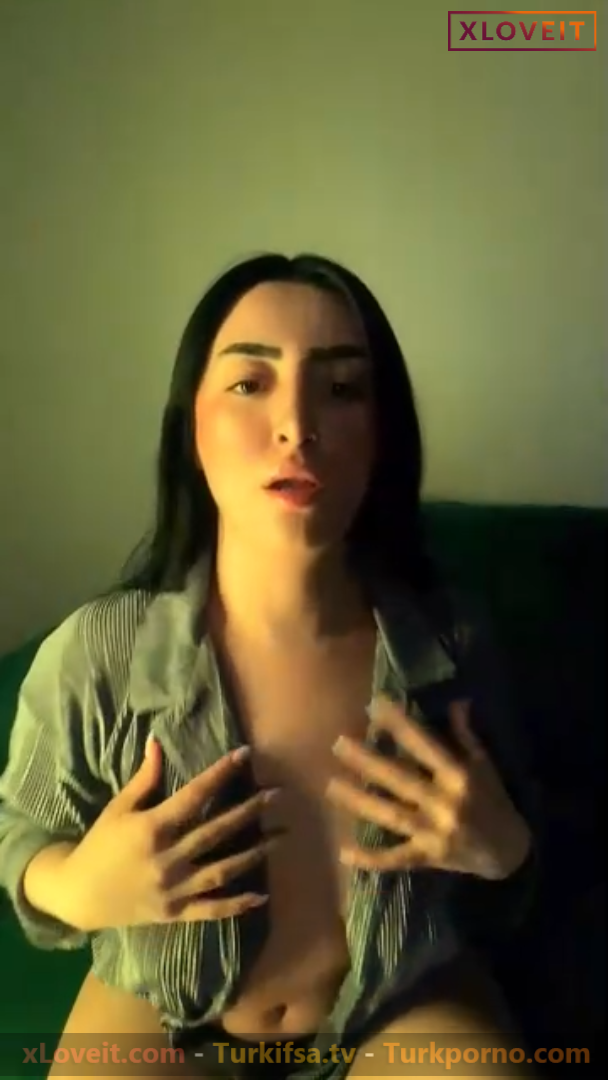 Tango Sia ifşa Seksi hatundann meme temalı yayın