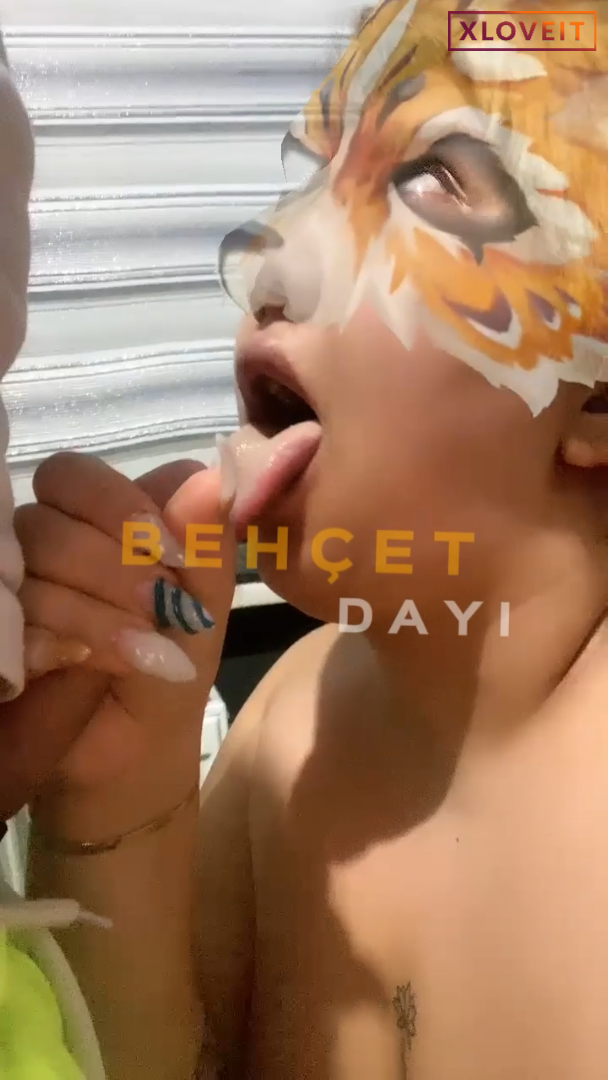 Olgun Seks Mevsim Bahar am yalama sakso sikiş