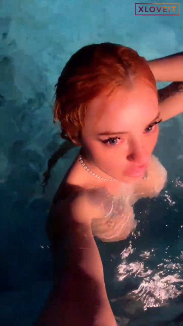 Nupelda ifşa Kızlarla bungalovda alemde